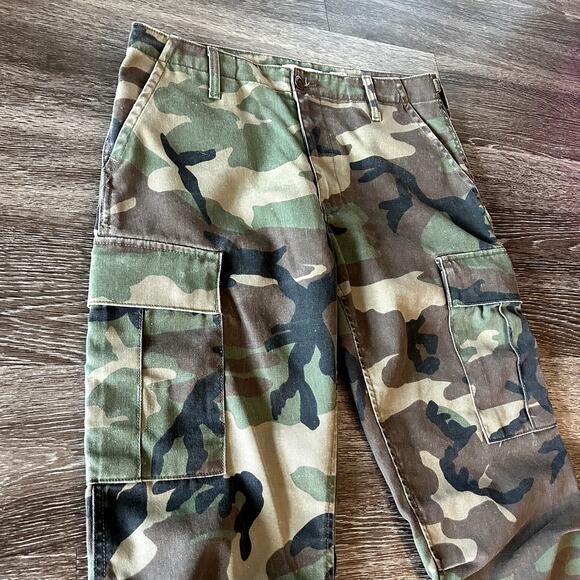 NWOT RE/DONE Originals Cargo Pants Camo Size 27 Green Military Utility Pockets - Picture 4 of 16